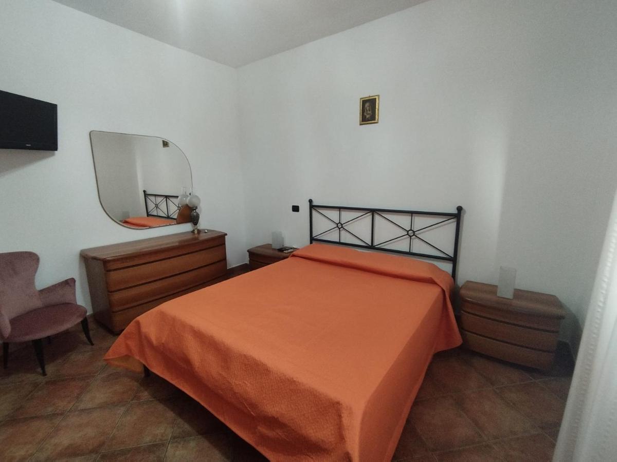 Ndiscialamu Casa Vacanze ปาลมี ภายนอก รูปภาพ